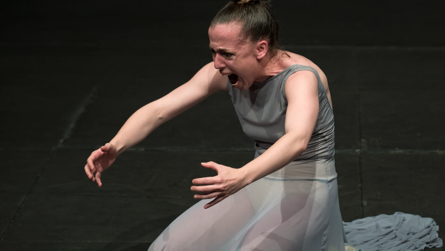 carmela-muñoz-histericas